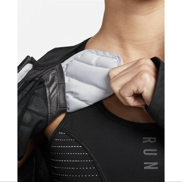 Nike Premium Running Jacket - Picture 2 of 10